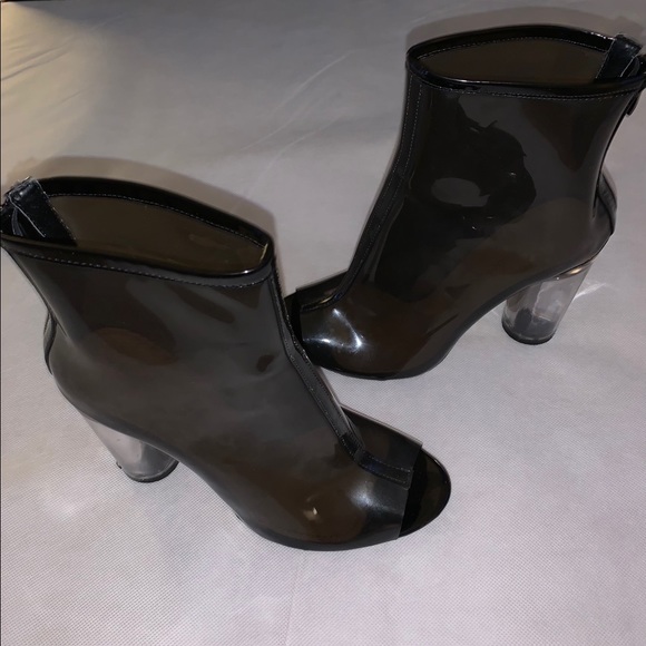 🎈🎊🔥HOST PICK🎉🚨🎈Pre Loved clear plastic ankle boots clear heel🔥 - Picture 3 of 16